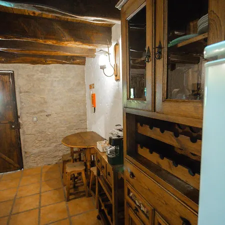 Casas Da Serra 팜스테이 포르투산투