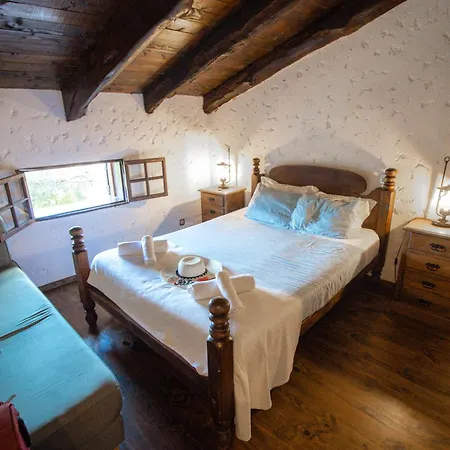 Casas Da Serra