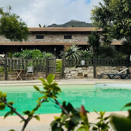 Casas Da Serra * Πόρτο Σάντο